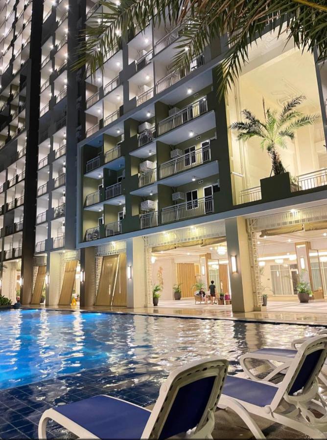 The Celandine By Dmci Homes Caloocan Eksteriør billede