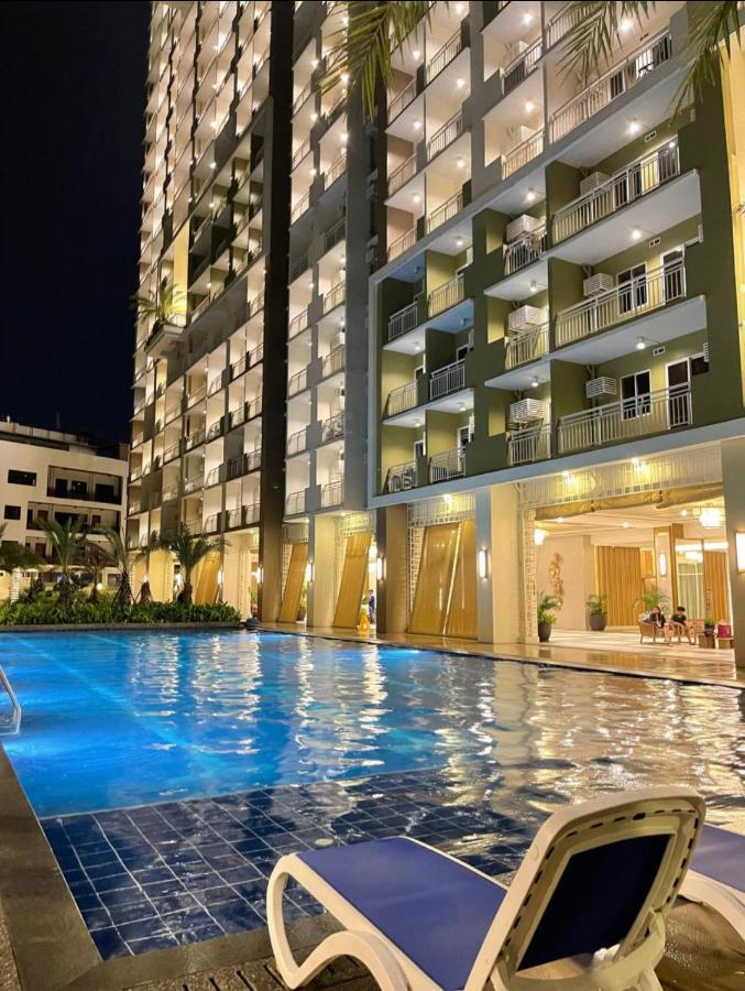 The Celandine By Dmci Homes Caloocan Eksteriør billede