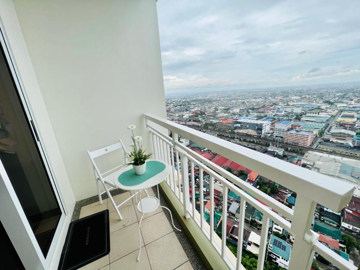 The Celandine By Dmci Homes Caloocan Eksteriør billede